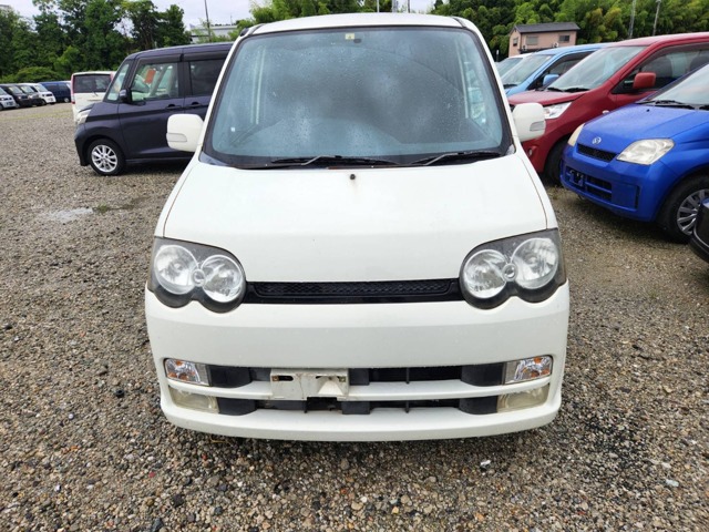 ダイハツ ムーヴ660 カスタム RS 4気筒ターボ （パール）