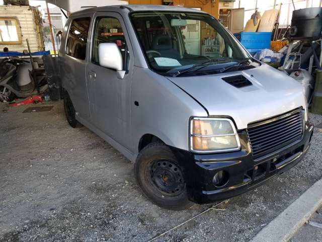 スズキ ワゴンR660 RR 4WD　5速予済06-03-06 （シルバーシルバー）